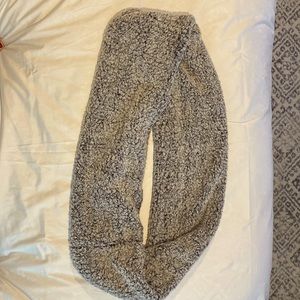 Free People Gray Infinity Scarf